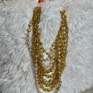 Sassy Jones VP Luxe Chain - Pearl Necklace